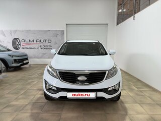 2013 Kia Sportage III, белый, 1450000 рублей, вид 3