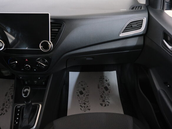 2019 Hyundai Solaris II, серый, 1159000 рублей - вид 16