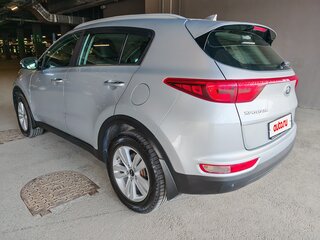 2018 Kia Sportage IV, серебристый, 2050000 рублей, вид 5