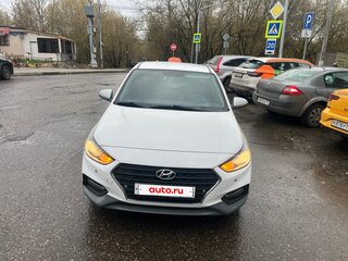 2017 Hyundai Solaris II, белый, 1000000 рублей, вид 1