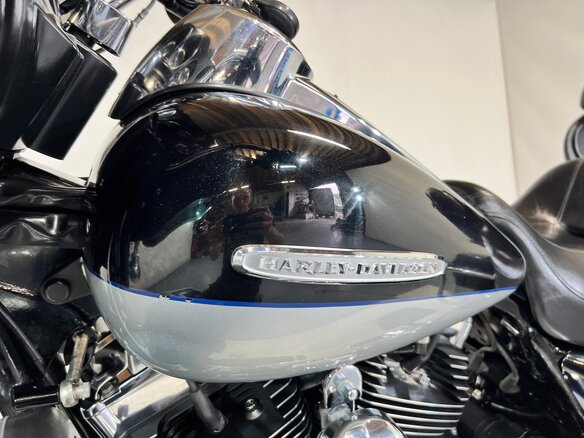 2012 Harley-Davidson Electra Glide, серебристый, 749000 рублей - вид 27