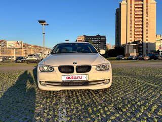 2010 BMW 3 серии 320i V (E90/E91/E92/E93) Рестайлинг, белый, 1280000 рублей, вид 3