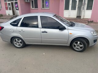 2015 Lada (ВАЗ) Granta I, серебристый, 400000 рублей, вид 4