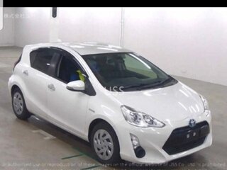 2016 Toyota Aqua I Рестайлинг, белый, 1190000 рублей, вид 1