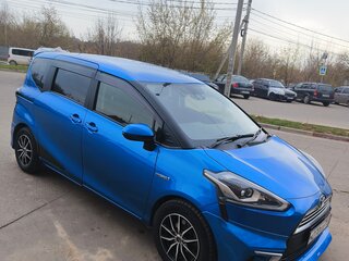 2017 Toyota Sienta II, синий, 1095000 рублей, вид 3