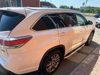 2014 Toyota Highlander III (XU50), белый, 2430000 рублей, вид 4