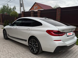 2020 BMW 6 серии Gran Turismo 620d xDrive IV (G32) Рестайлинг, белый, 5300000 рублей, вид 4