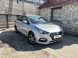 2017 Hyundai Solaris II, серебристый, 1090000 рублей, вид 1