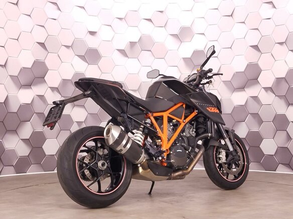 2014 KTM 1290 Super Duke R, чёрный, 899000 рублей - вид 6