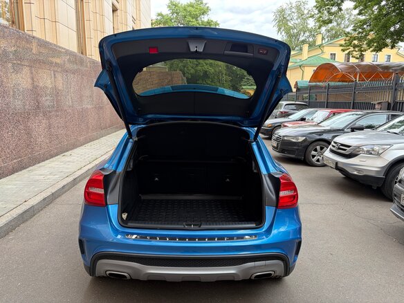 2016 Mercedes-Benz GLA 250 I (X156), голубой, 2200000 рублей - вид 13