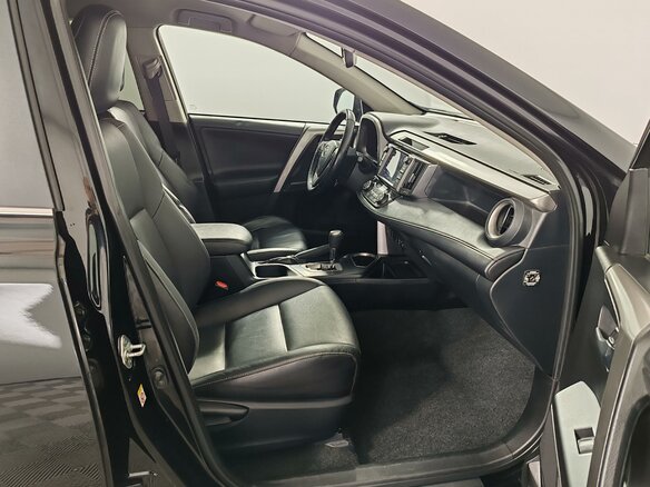 2017 Toyota RAV4 IV (XA40) Рестайлинг, чёрный - вид 21