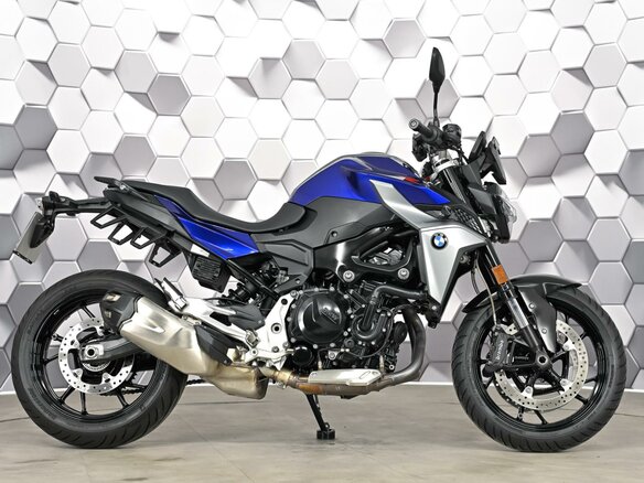 2020 BMW F 900 R, синий, 799000 рублей - вид 2