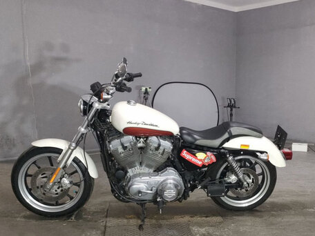 2011 Harley-Davidson Sportster 883, белый, 520000 рублей, вид 2