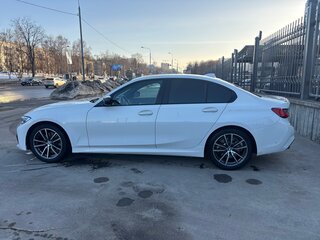 2020 BMW 3 серии 330i xDrive VII (G2x), белый, 4150000 рублей, вид 4