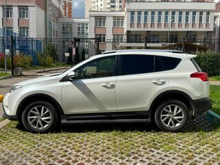 2014 Toyota RAV4 IV (XA40), белый, 2050000 рублей, вид 2