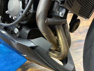 2022 Triumph Street Triple, чёрный, 758000 рублей, вид 4