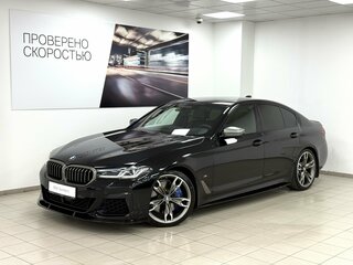 2021 BMW 5 серии M550i xDrive VII (G30/G31/G38) Рестайлинг, чёрный, 9995000 рублей, вид 1