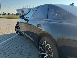 2020 Audi A6 45 TFSI V (C8), чёрный, 4500000 рублей, вид 4