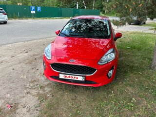 2019 Ford Fiesta Mk7, красный, 910000 рублей, вид 2