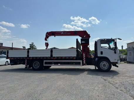 2026 Isuzu Elf (N-series), красный, 9782000 рублей, вид 5