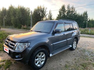 2013 Mitsubishi Pajero IV Рестайлинг 1, серый, 2000000 рублей, вид 2