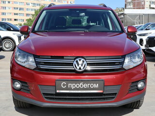 2016 Volkswagen Tiguan I Рестайлинг, красный, 1369000 рублей, вид 2