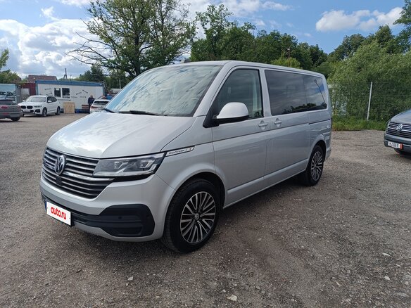 2022 Volkswagen Multivan T6 Рестайлинг, серебристый, 8790000 рублей
