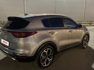 2018 Kia Sportage IV Рестайлинг, серый, 2320000 рублей, вид 3