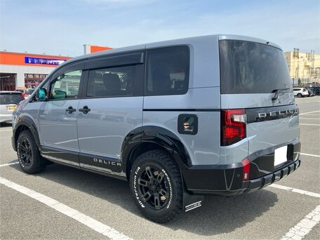 2026 Mitsubishi Delica D:5 I Рестайлинг 2, белый, 4430000 рублей, вид 5