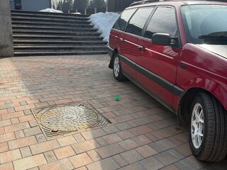 1991 Volkswagen Passat B3, красный, 160000 рублей, вид 1