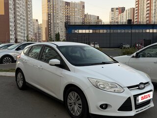 2013 Ford Focus III, белый, 800000 рублей, вид 2