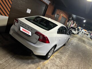 2011 Volvo S60 II, белый, 1200000 рублей, вид 2