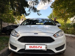 2017 Ford Focus III Рестайлинг, белый, 700000 рублей, вид 1