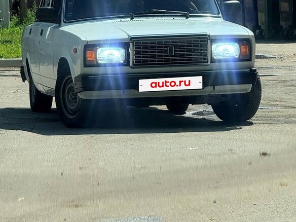 2005 Lada (ВАЗ) 2107, белый, 220000 рублей - вид 7