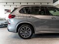 2025 BMW X5 40i IV (G05/G18) Рестайлинг, серый - вид 8
