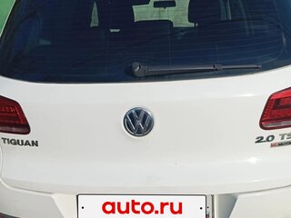 2016 Volkswagen Tiguan I Рестайлинг, белый, 1550000 рублей, вид 3