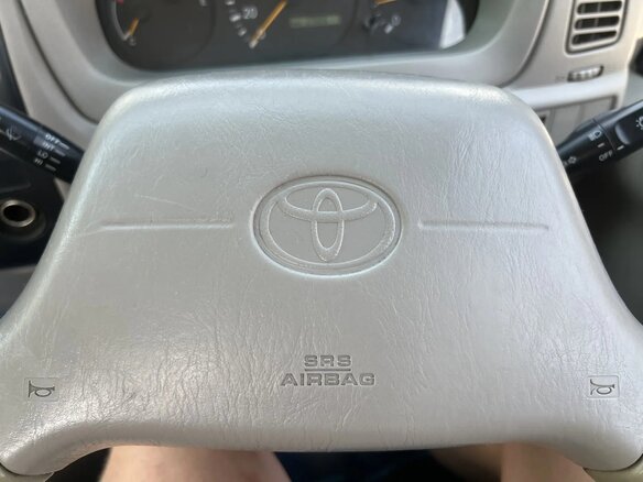 2004 Toyota Dyna, белый, 1450000 рублей - вид 16
