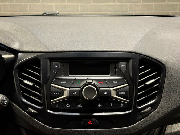 2020 Lada (ВАЗ) Vesta SW I, белый, 950000 рублей - вид 9