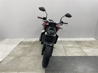 2018 Honda CB 1000R, красный, 845000 рублей, вид 3