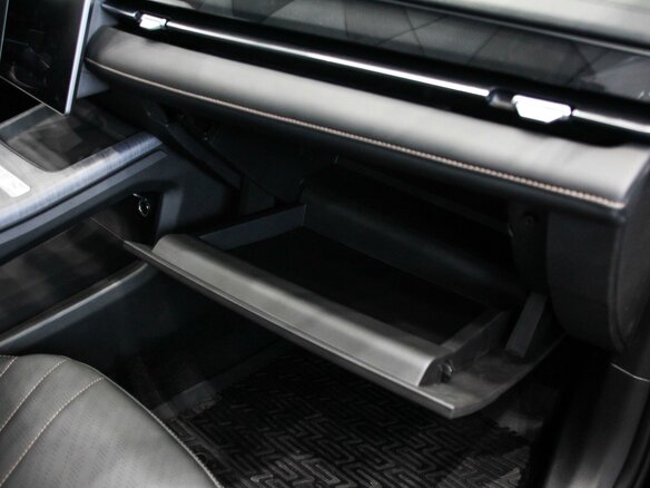 2025 Geely Preface I, чёрный - вид 13