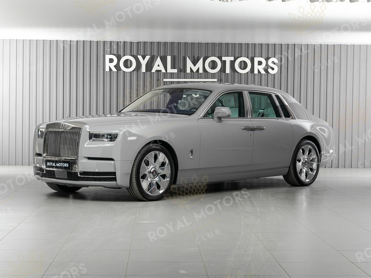 Открыть фотографии: Rolls-Royce Phantom VIII