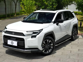 2026 Toyota RAV4 VI (XA60), белый, 4300700 рублей, вид 3