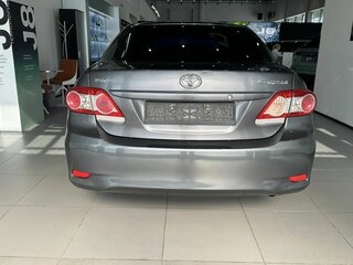 2010 Toyota Corolla X (E140, E150) Рестайлинг, серый, 850000 рублей, вид 5