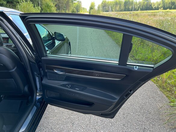 2014 BMW 7 серии Long 740Li xDrive V (F01/F02/F04) Рестайлинг, чёрный, 2299000 рублей - вид 20