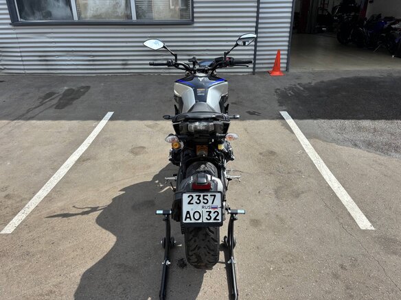 2018 Yamaha MT-09 (FZ-09), синий, 910000 рублей - вид 3
