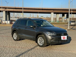 2021 Volkswagen Tiguan II Рестайлинг, серый, 1930000 рублей, вид 4