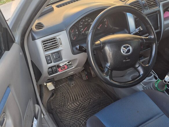 2002 Mazda Demio I (DW), серебристый, 150000 рублей - вид 5