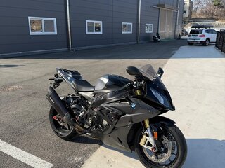 2017 BMW S 1000 RR, чёрный, 1290000 рублей, вид 3