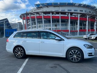 2017 Volkswagen Golf VII, белый, 1400000 рублей, вид 3