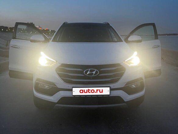 2016 Hyundai Santa Fe III Рестайлинг, белый, 1790000 рублей - вид 1